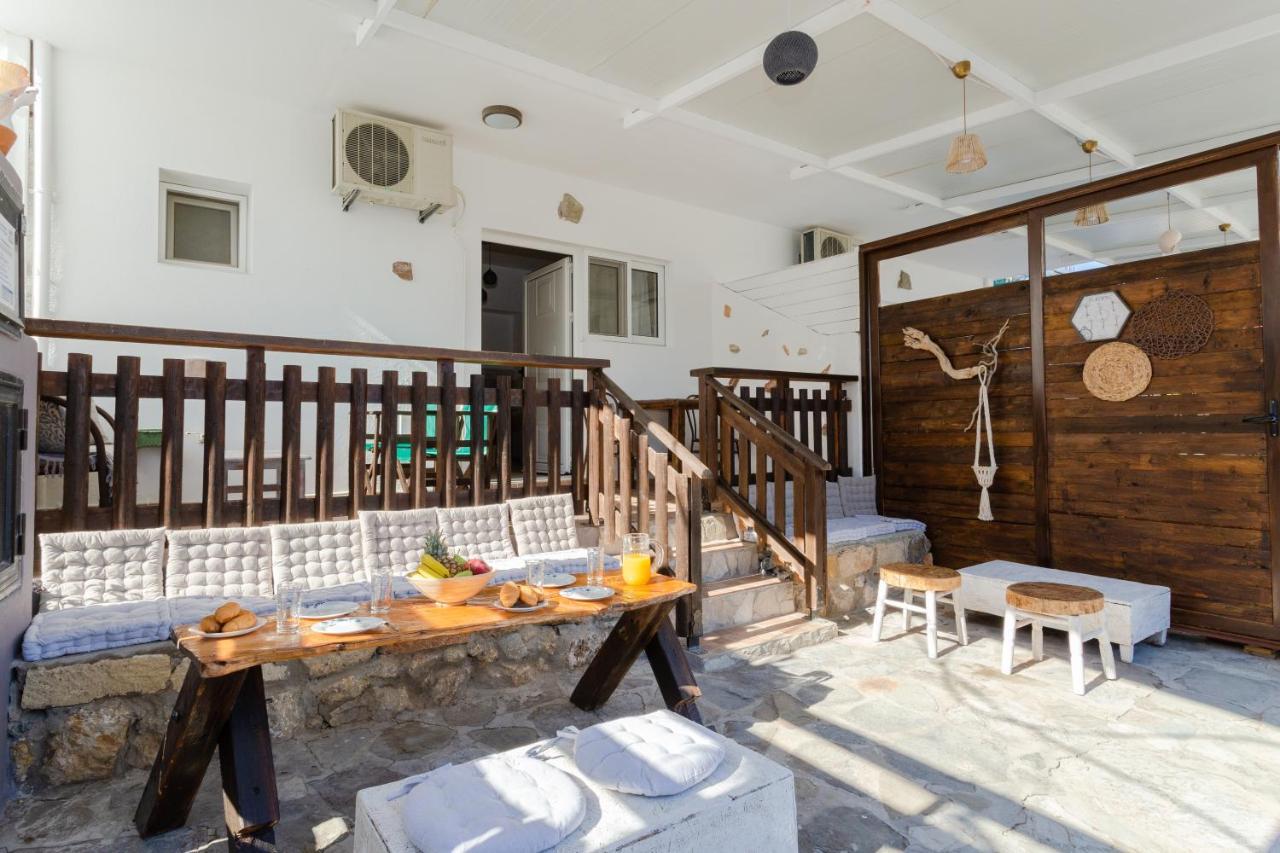 Christos Studios And Family Apartments Stegna Extérieur photo