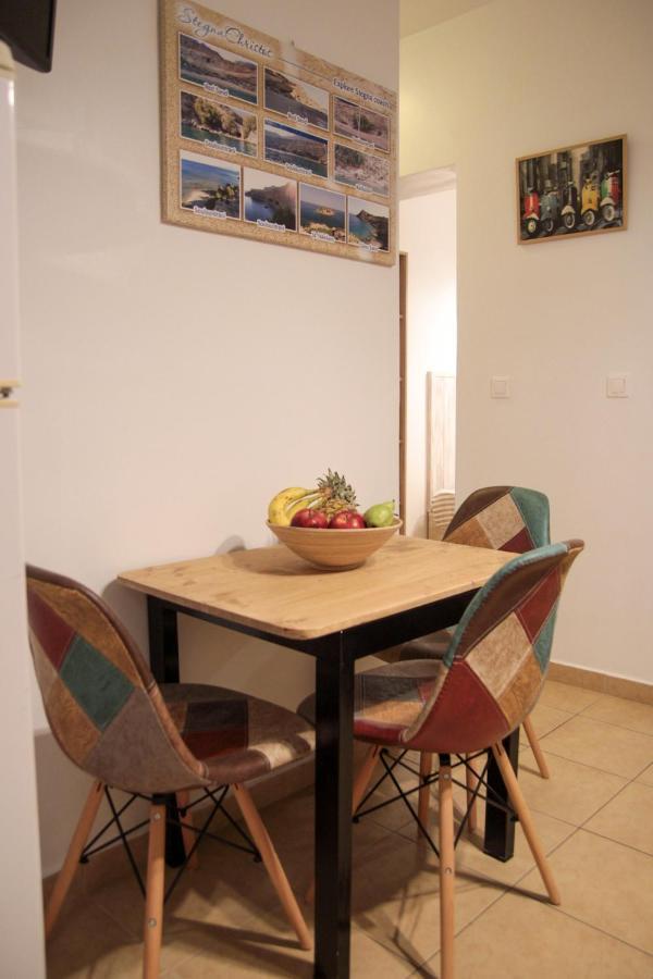Christos Studios And Family Apartments Stegna Extérieur photo